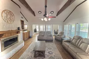 1109 Simpson Terrace, Bedford, TX 76021 - Photo 3