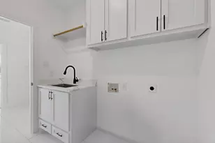 1025 Gonzollas Rd, Springtown, TX 76082 - Photo 31