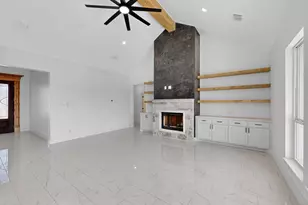 1025 Gonzollas Rd, Springtown, TX 76082 - Photo 7