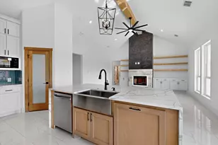 1025 Gonzollas Rd, Springtown, TX 76082 - Photo 13