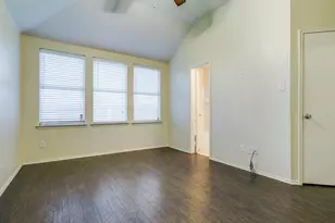 1223 Mockingbird Dr, Aubrey, TX 76227 - Photo 11