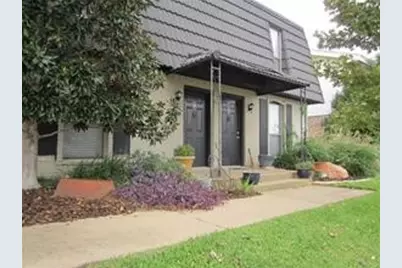 2729 Hurstview Drive #D, Hurst, TX 76054 - Photo 1