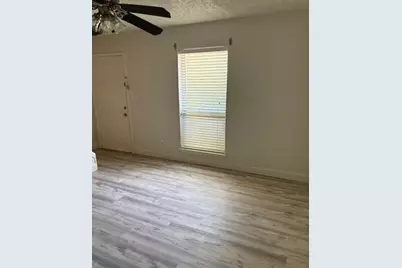 2729 Hurstview Drive #D, Hurst, TX 76054 - Photo 3