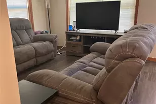 921 & 923 S Rusk St, Gainesville, TX 76240 - Photo 17