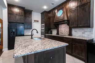 1808 Pedernales St, Burleson, TX 76028 - Photo 11