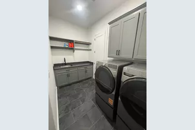 1484 Dixie Estates Way, Whitesboro, TX 76273 - Photo 11