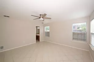 1157 Whistle Stop Dr, Saginaw, TX 76131 - Photo 11