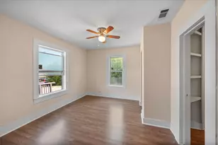 1038 E Maddox Ave, Fort Worth, TX 76104 - Photo 9