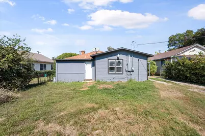 1038 E Maddox Avenue, Fort Worth, TX 76104 - Photo 19