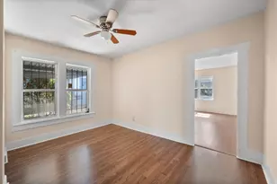 1038 E Maddox Ave, Fort Worth, TX 76104 - Photo 11