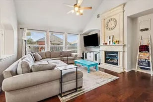 868 Valley Ridge Rd, Burleson, TX 76028 - Photo 15