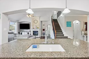 868 Valley Ridge Rd, Burleson, TX 76028 - Photo 13