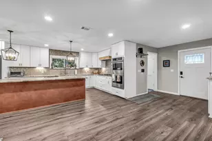 249 Wandering Ln, Weatherford, TX 76086 - Photo 17