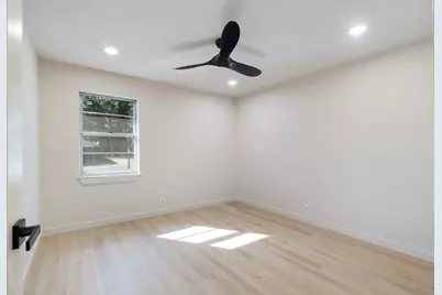 1195 33rd Street SE, Paris, TX 75460 - Photo 3