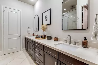 723 S Cesar Chavez Boulevard, Dallas, TX 75201 - Photo 15