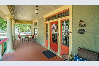 616 Thorp Spring Road, Granbury, TX 76048 - Photo 3