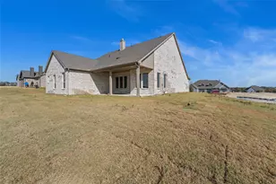 810 Westover Dr, Van Alstyne, TX 75495 - Photo 37