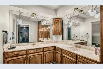 101 Meadow Court, Weatherford, TX 76086 - Photo 23