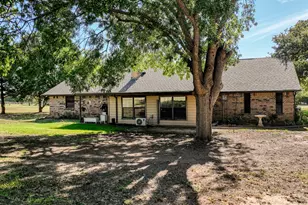 101 Meadow Ct, Weatherford, TX 76086 - Photo 31