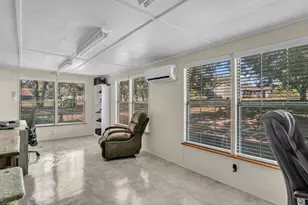 101 Meadow Ct, Weatherford, TX 76086 - Photo 19