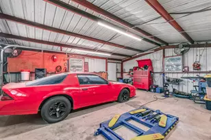 101 Meadow Ct, Weatherford, TX 76086 - Photo 35