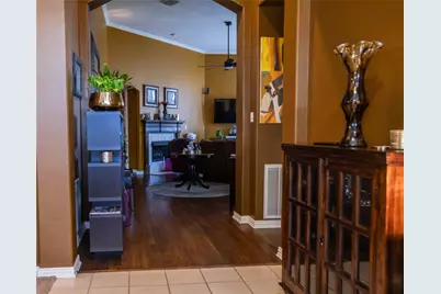 2405 Pine Hollow Court, Arlington, TX 76006 - Photo 11