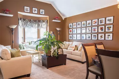 2405 Pine Hollow Court, Arlington, TX 76006 - Photo 7