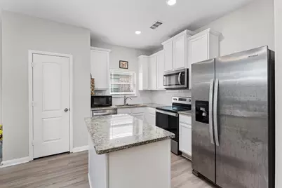 1432 Park Trails Boulevard, Princeton, TX 75407 - Photo 7