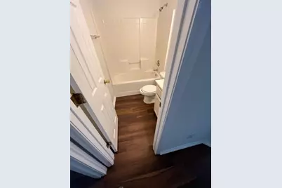 1029 E Hickory Street, Denton, TX 76205 - Photo 9