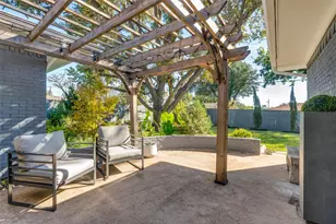 3078 Newcastle Dr, Dallas, TX 75220 - Photo 31