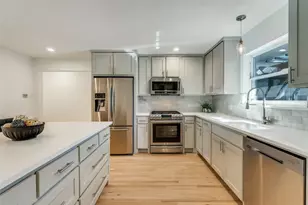 3078 Newcastle Dr, Dallas, TX 75220 - Photo 11