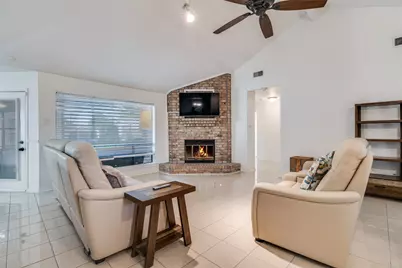 516 Quail Hollow Drive, Mesquite, TX 75150 - Photo 5