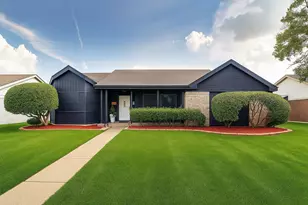 516 Quail Hollow Dr, Mesquite, TX 75150 - Photo 1