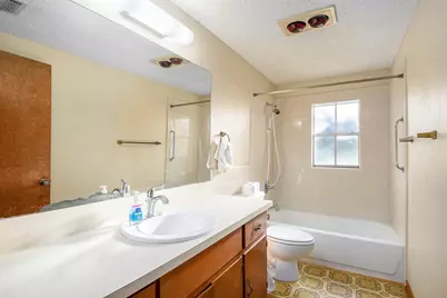 720 N Avenue A, Springtown, TX 76082 - Photo 17