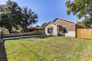 2222 Belknap Ave, Dallas, TX 75216 - Photo 25