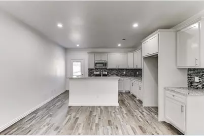 2222 Belknap Avenue, Dallas, TX 75216 - Photo 11