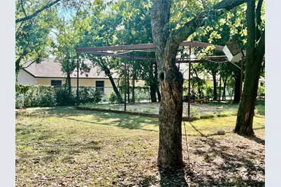 910 W Elm Street, Stephenville, TX 76401 - Photo 29
