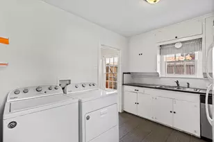 5927 Lewis St, Dallas, TX 75206 - Photo 9