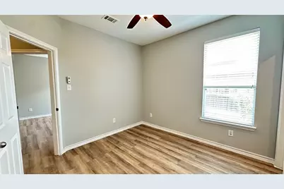 5813 Fathom Drive, Fort Worth, TX 76135 - Photo 19