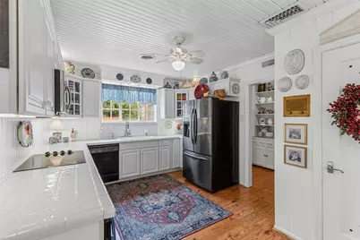 8561 Strathmore Drive, Dallas, TX 75238 - Photo 15