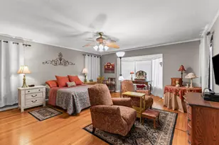 8561 Strathmore Dr, Dallas, TX 75238 - Photo 21