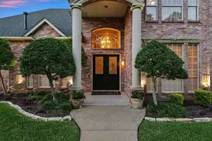 105 Enchanted Ct N, Burleson, TX 76028 - Photo 5