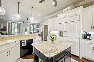 105 Enchanted Ct N, Burleson, TX 76028 - Photo 15