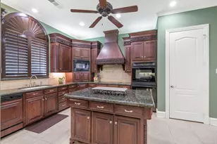 2303 Panorama Ct, Arlington, TX 76016 - Photo 11