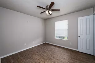 4917 Miller Ave, Fort Worth, TX 76119 - Photo 5