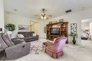 3812 Black Butte Dr, Denton, TX 76210 - Photo 9