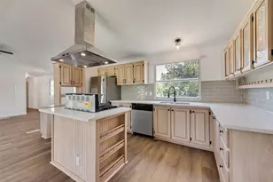 807 1st St, Bridgeport, TX 76426 - Photo 7