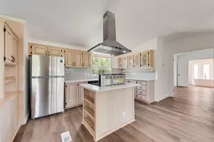 807 1st St, Bridgeport, TX 76426 - Photo 3