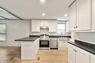 125 Neches Dr, Mabank, TX 75156 - Photo 11