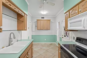 4320 Bellaire Dr S, Fort Worth, TX 76109 - Photo 9